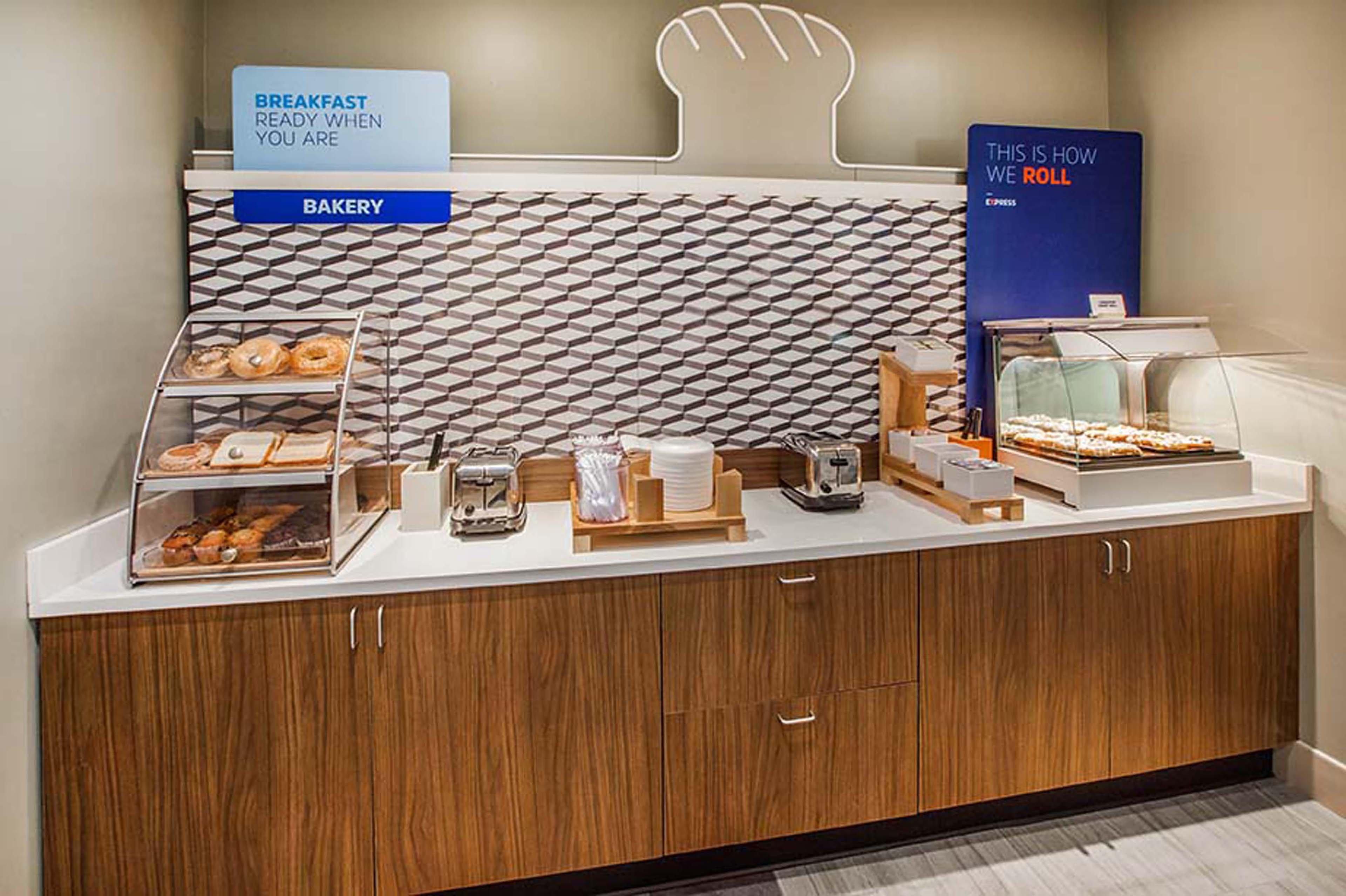 Holiday Inn Express Vernon College Area Highway 287 By Ihg Eksteriør billede