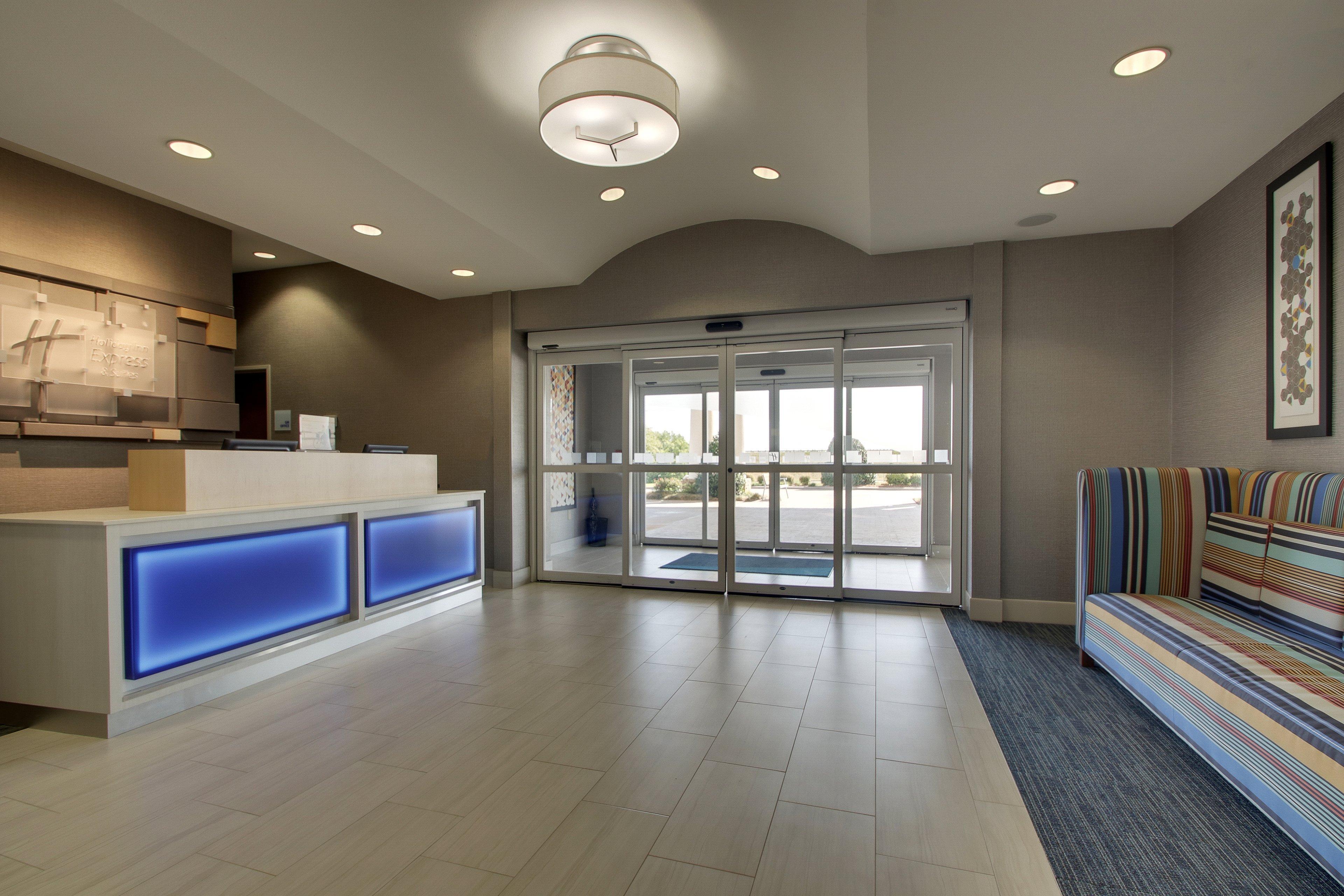 Holiday Inn Express Vernon College Area Highway 287 By Ihg Eksteriør billede